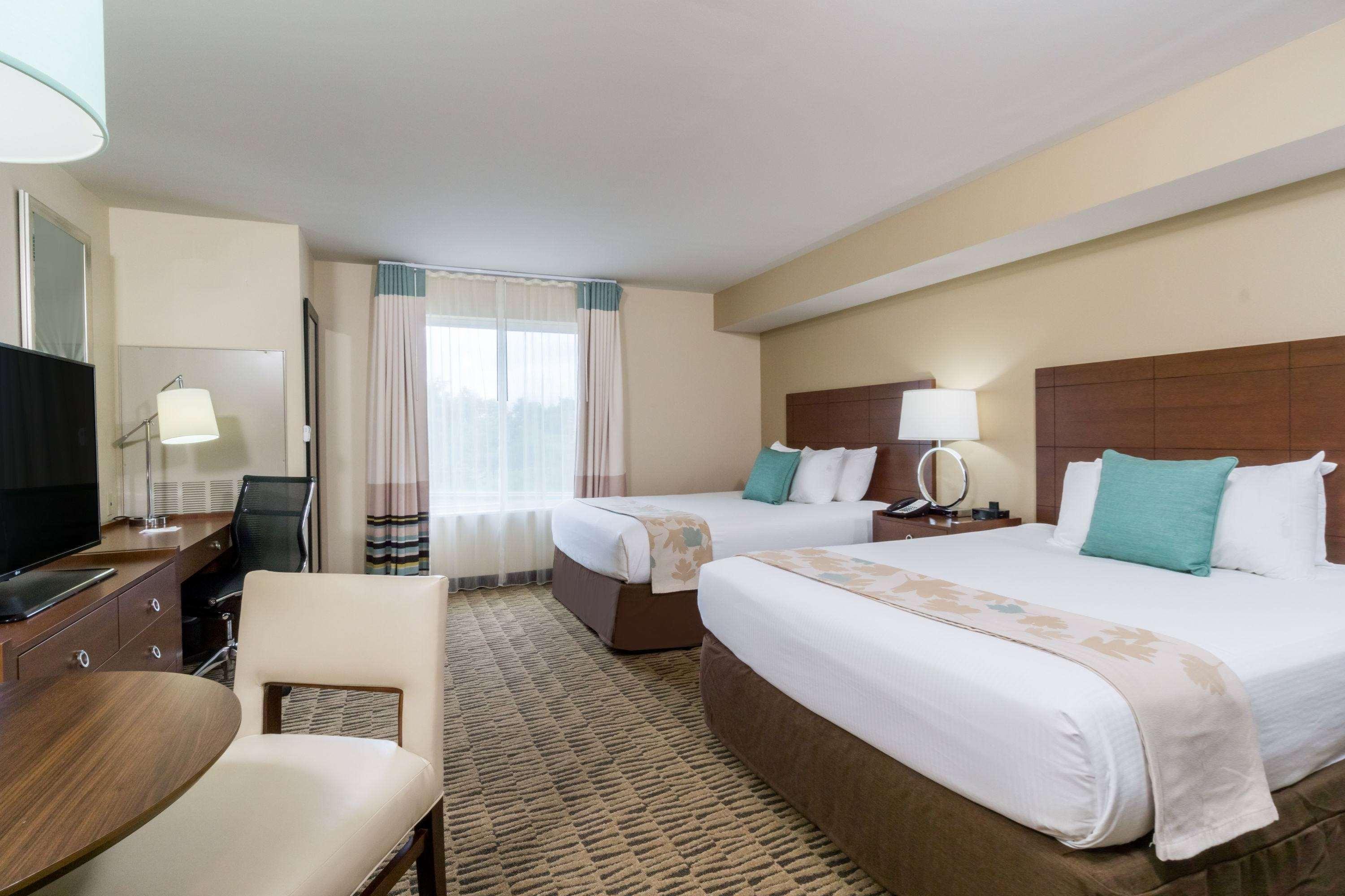 Hawthorn Suites By Wyndham Wheeling At The Highlands Triadelphia Kültér fotó