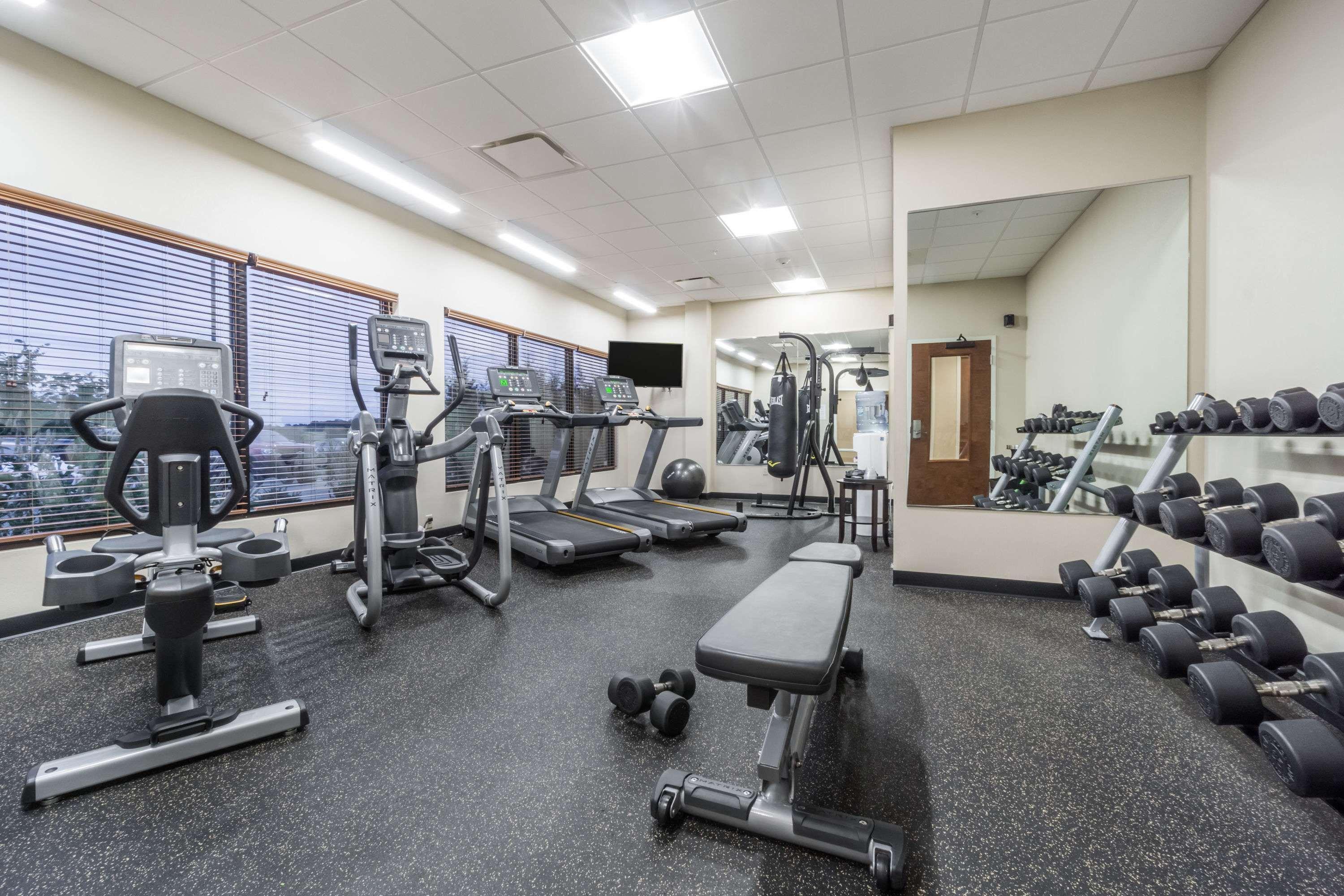 Hawthorn Suites By Wyndham Wheeling At The Highlands Triadelphia Kültér fotó