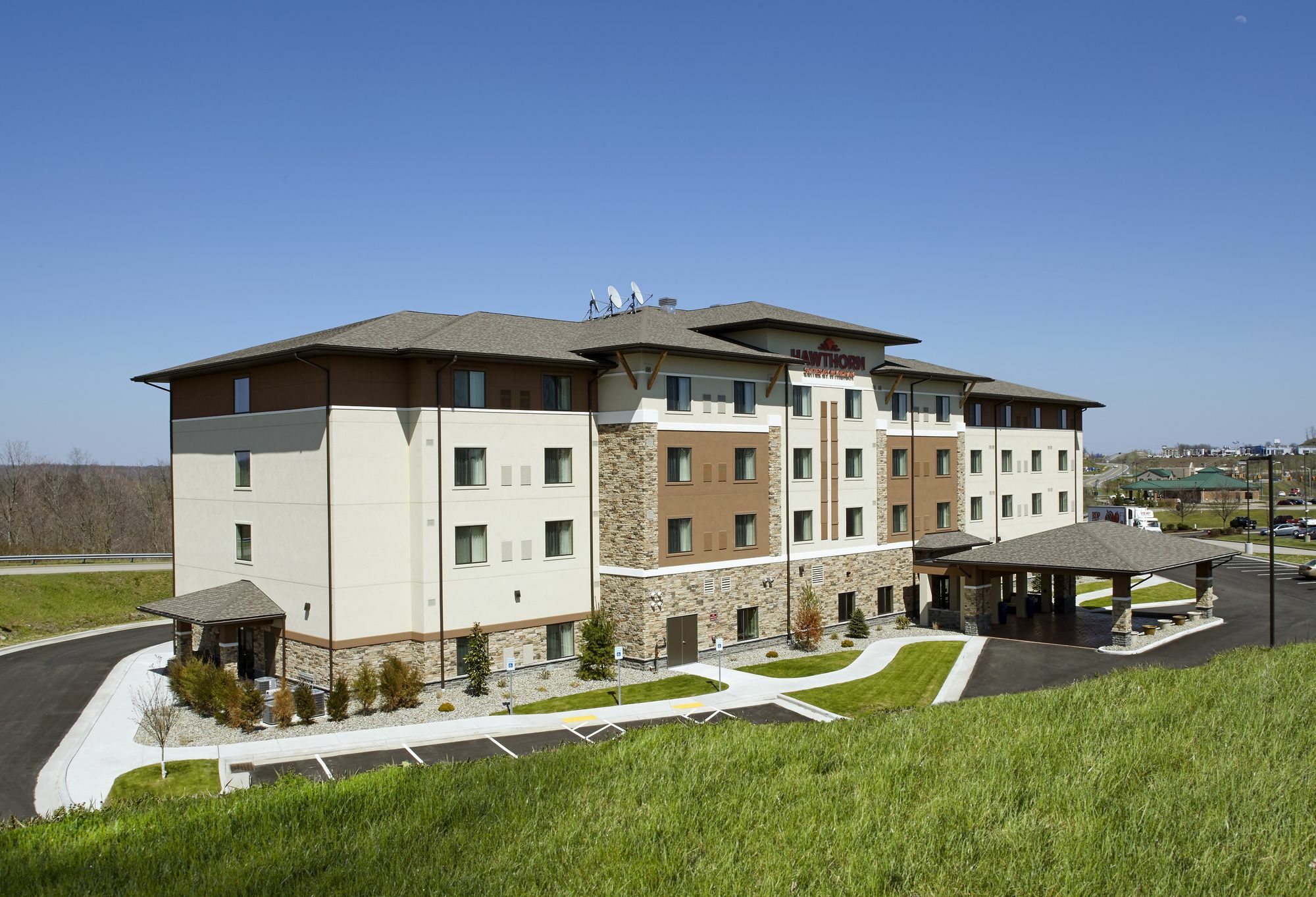 Hawthorn Suites By Wyndham Wheeling At The Highlands Triadelphia Kültér fotó